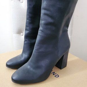 Lucky Brand "Walwyn" black pull on booties